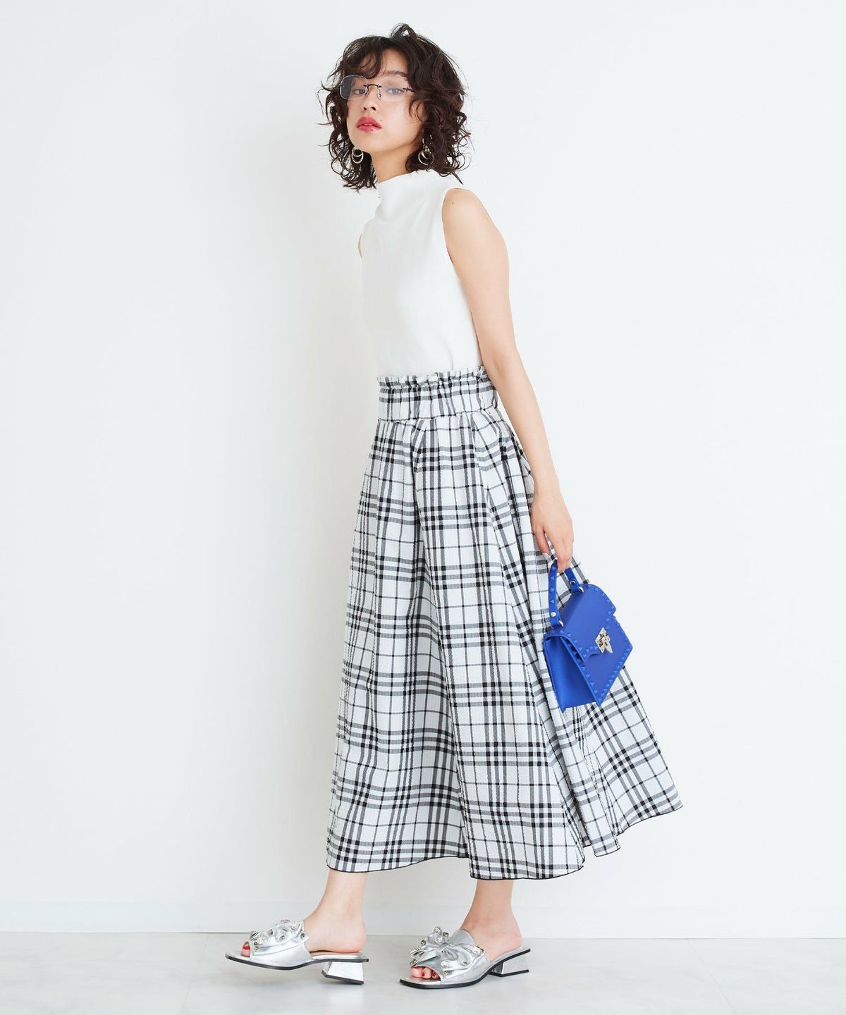 model：H163cm B78cm H84cm