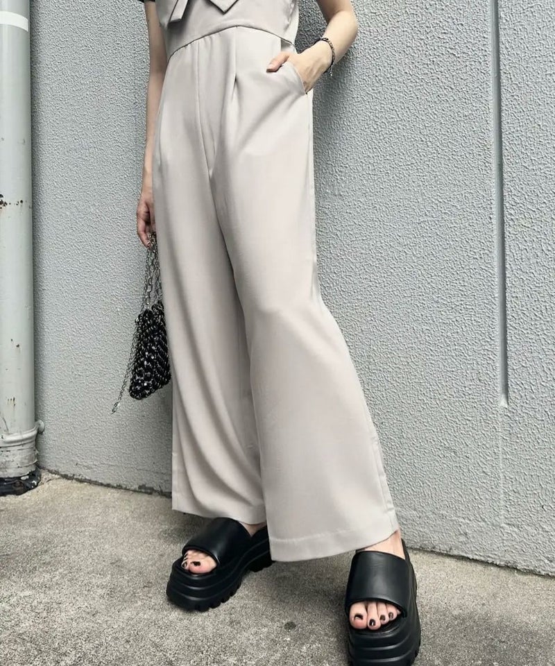 STAFF：HIRONA(163cm/骨格ナチュラル)