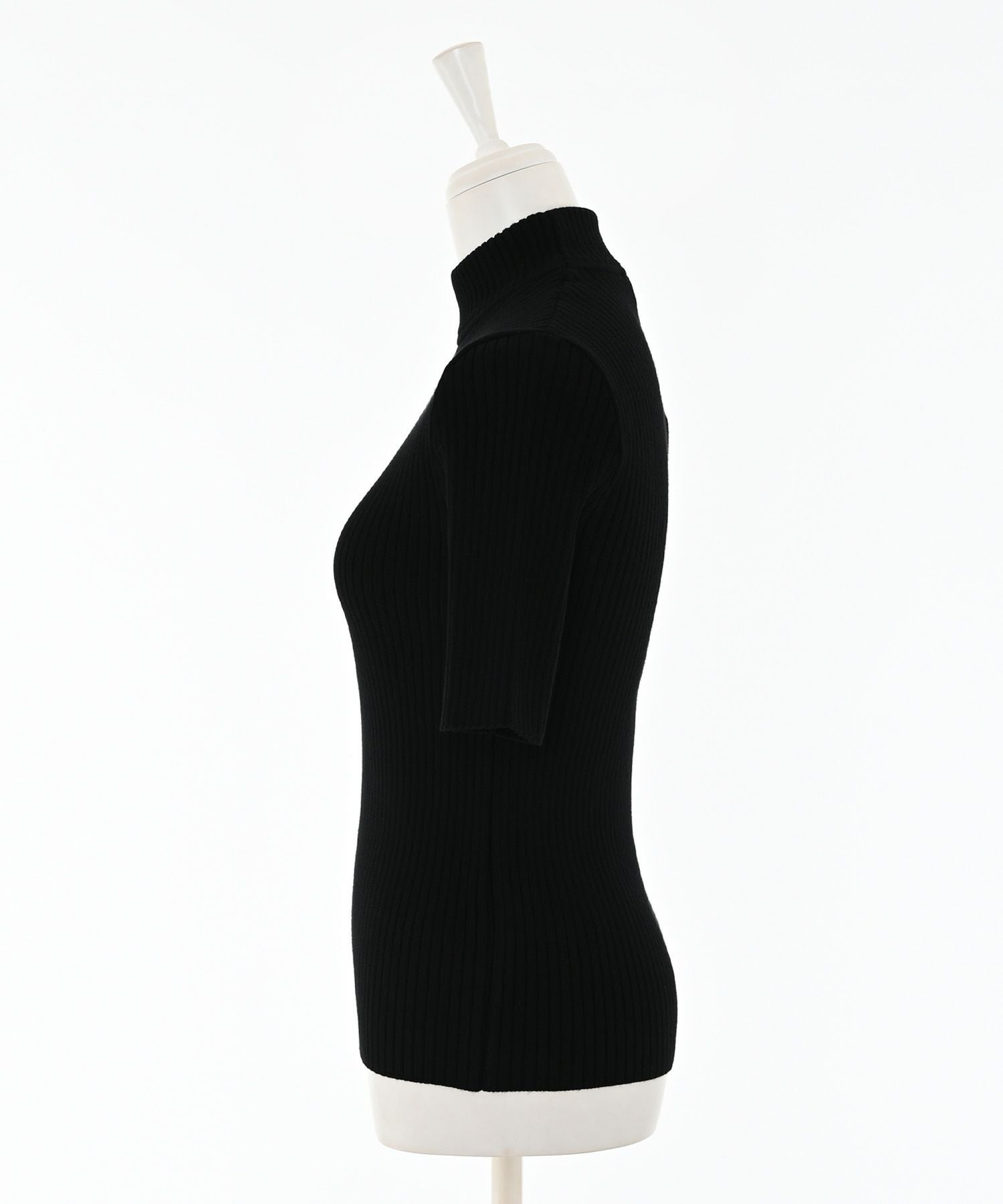 COURREGES WOMANタートルロゴニット | Narcissus WEB STORE