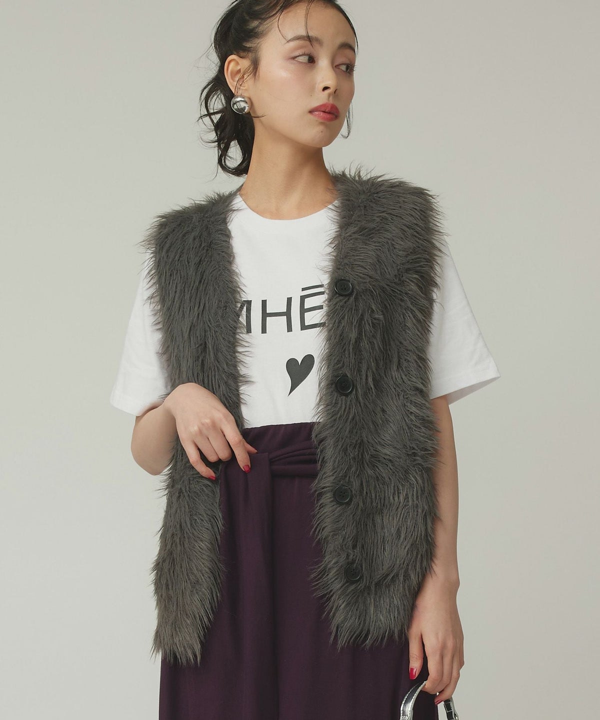 MODEL：H165cm B78cm H83cm