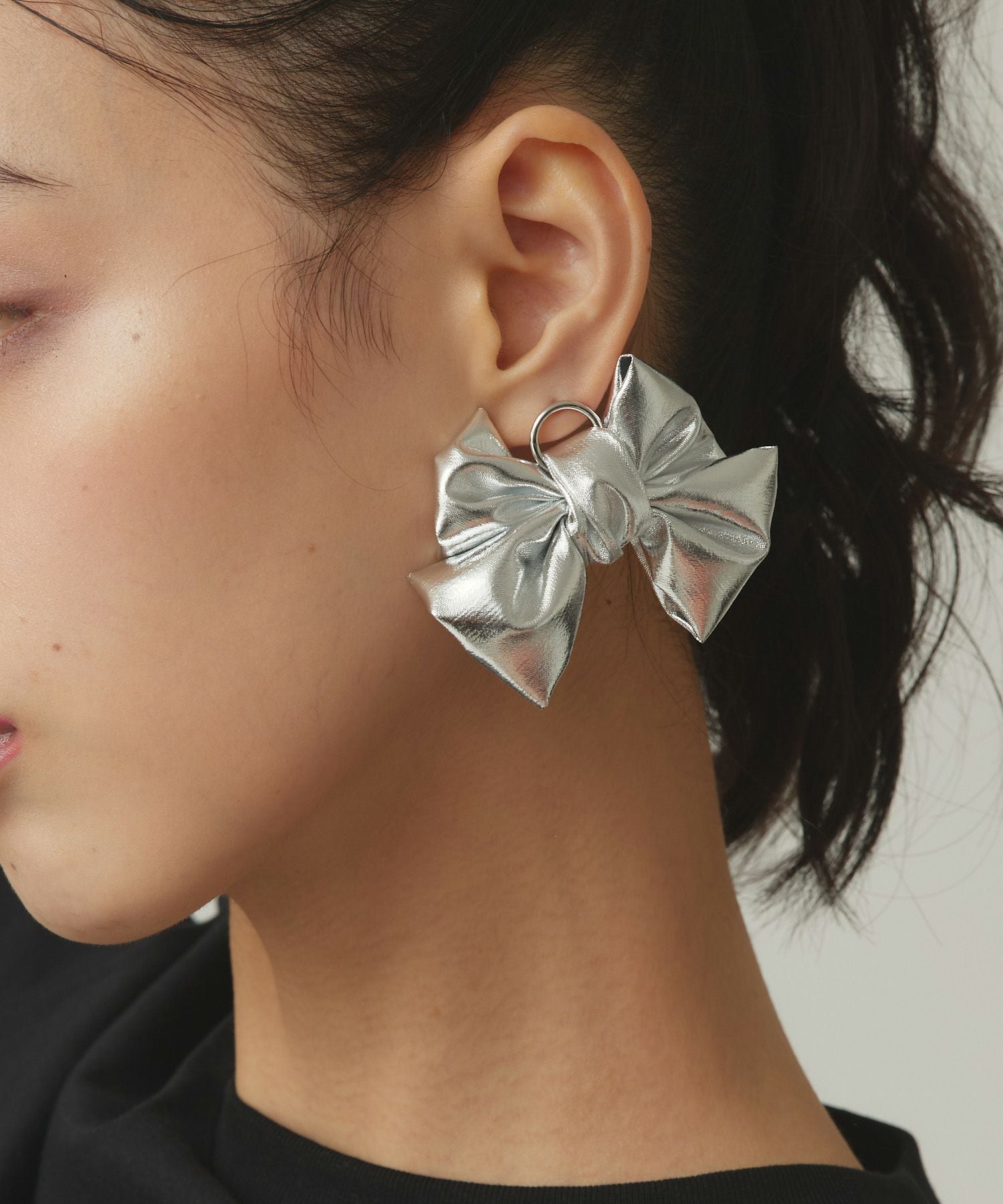 Narcissusリボンビックピアス | Narcissus WEB STORE