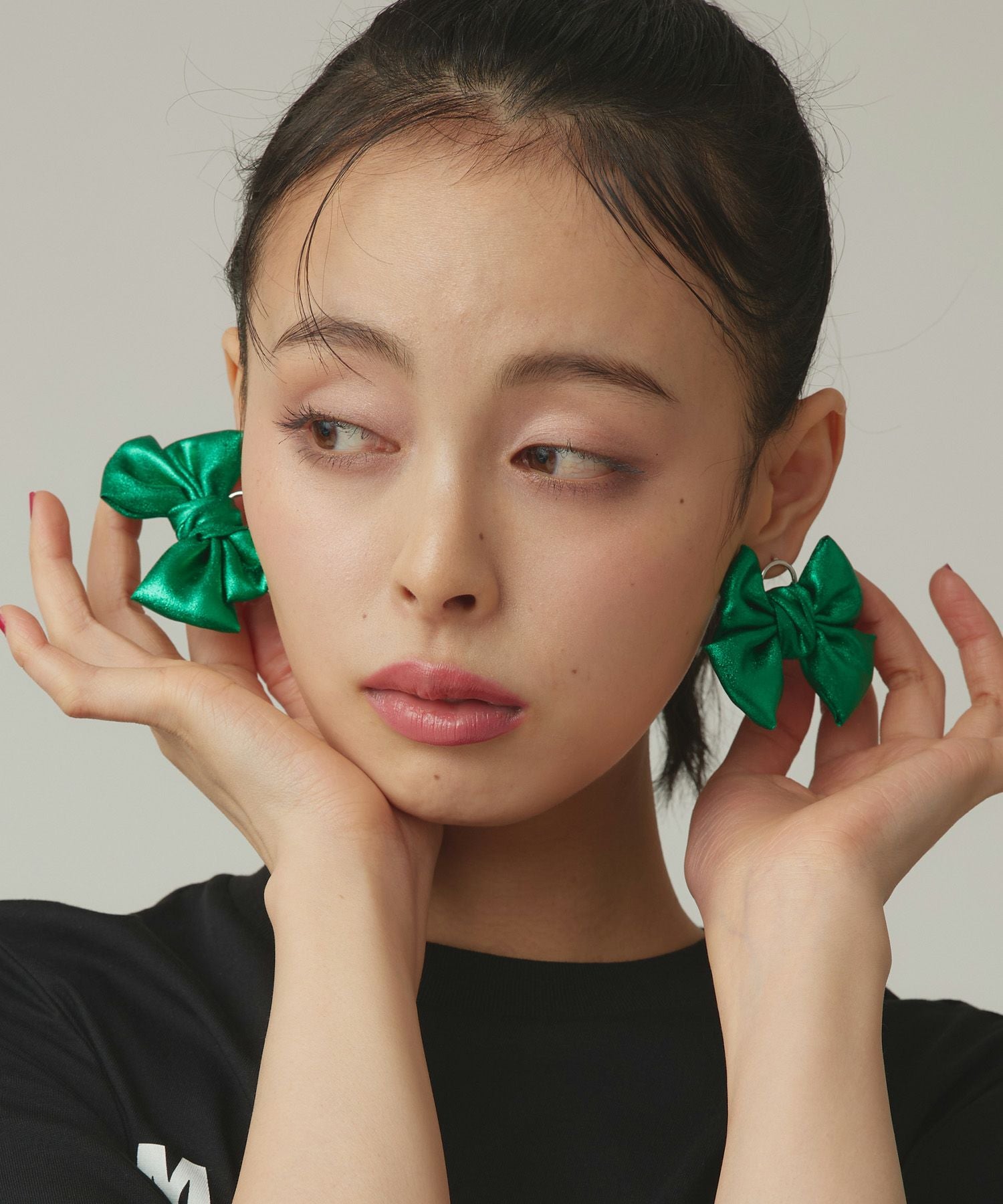 Narcissusリボンビックピアス | Narcissus WEB STORE