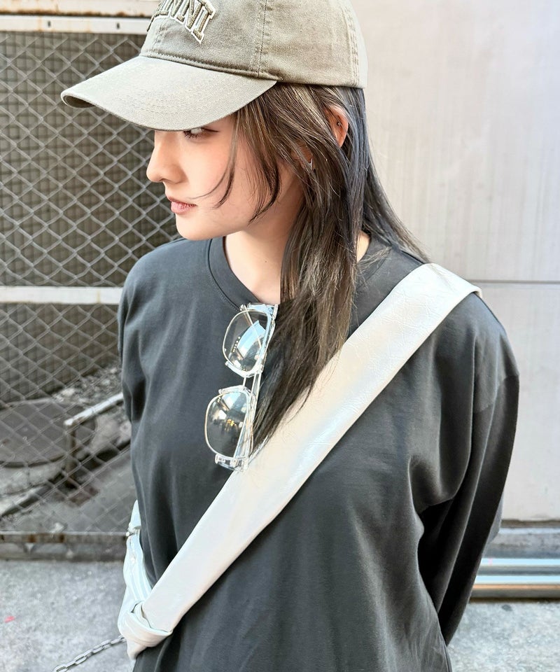 STAFF：HIRONA(163cm/骨格ナチュラル)