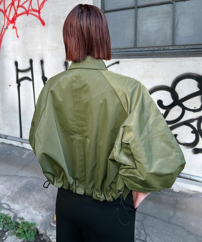 STAFF：MISAKI(169cm/骨格ストレート)