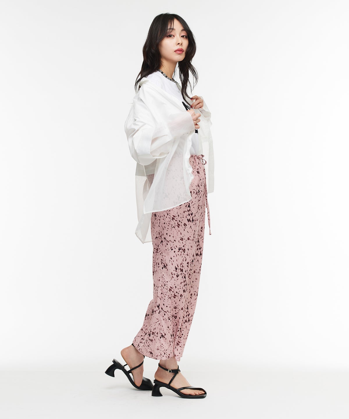 STAFF：FUWA(165cm/骨格ストレート)