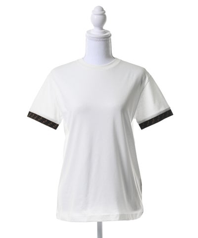 FENDI KIDSロゴTシャツ