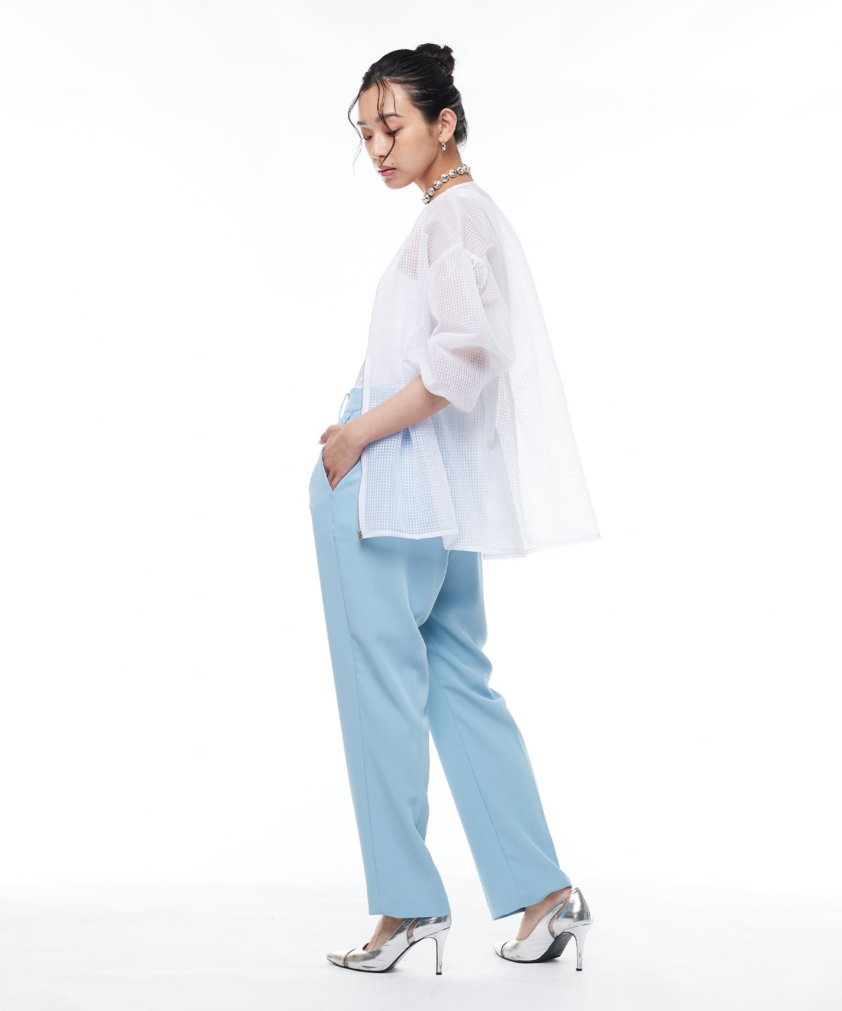 MODEL：H163cm B78cm H84cm