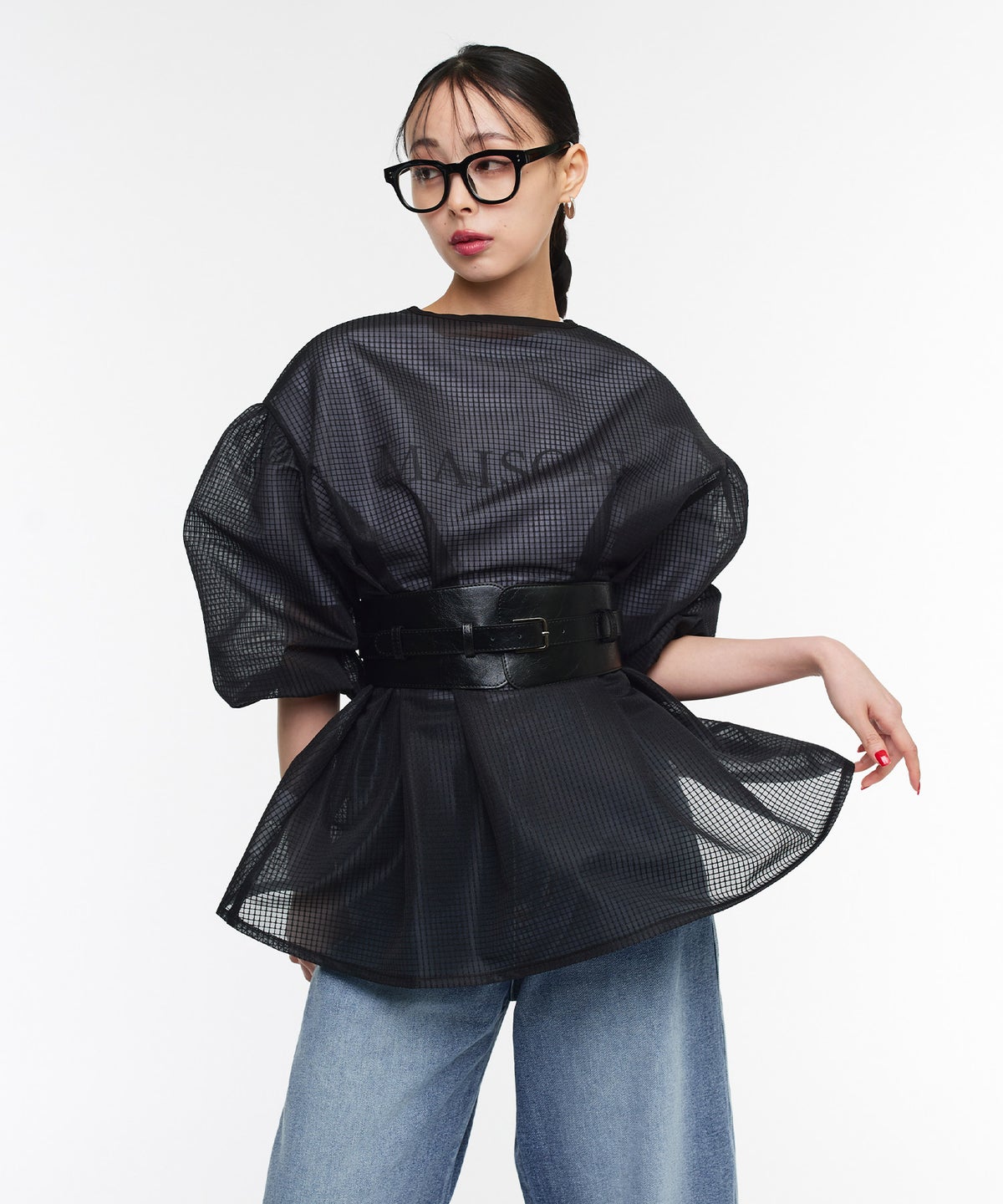 MODEL：H165cm B78cm H83cm