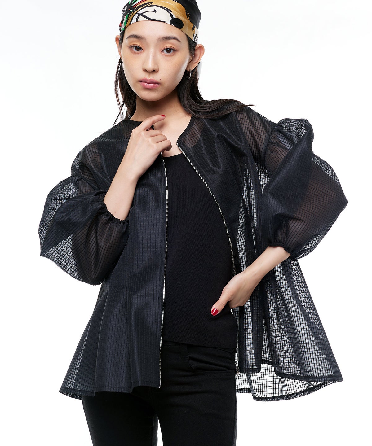 MODEL：H163cm B78cm H84cm