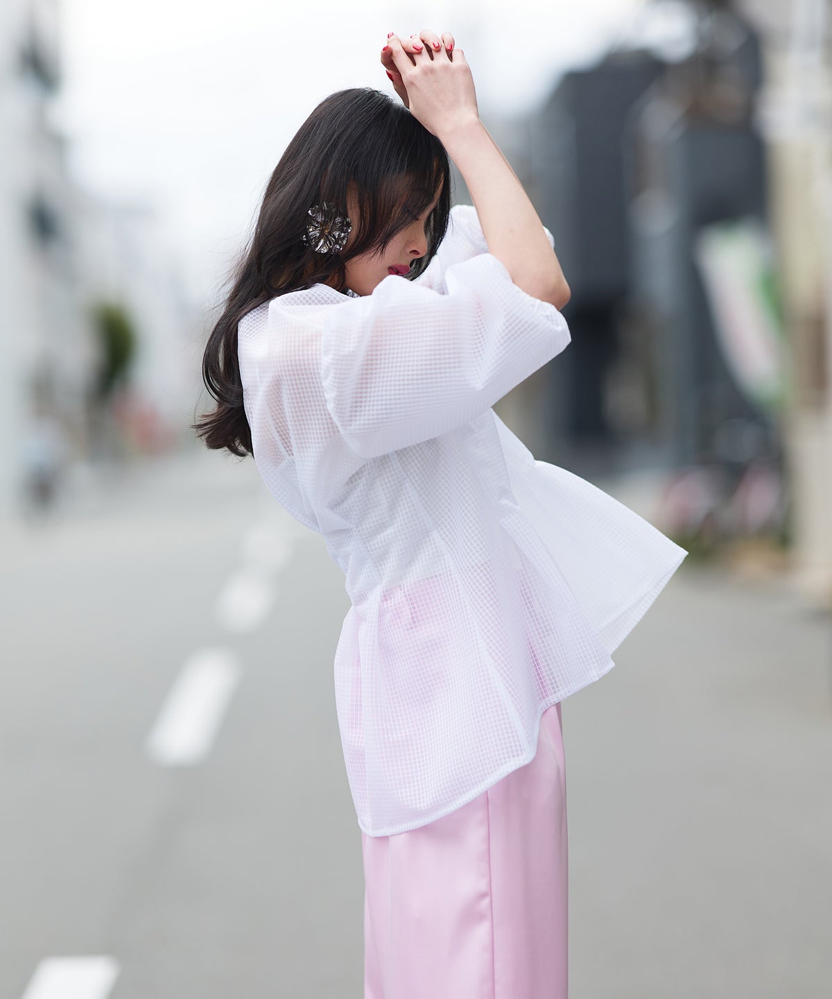 MODEL：H165cm B78cm H83cm