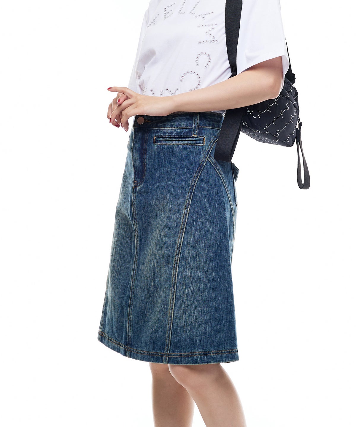 model：H163cm B78cm H84cm