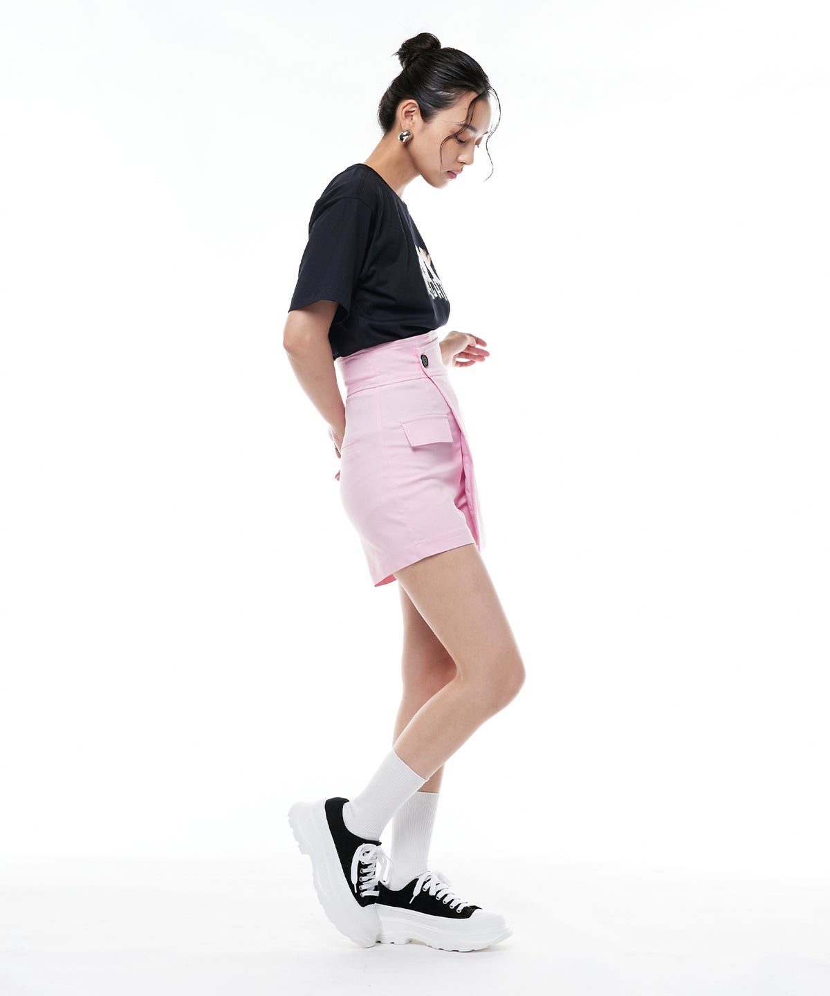 model：H163cm B78cm H84cm