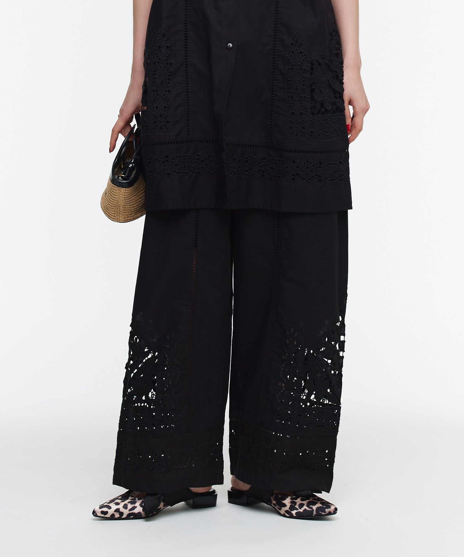 Narcissus（セットアップ対応可）カットワーク刺繍パンツ