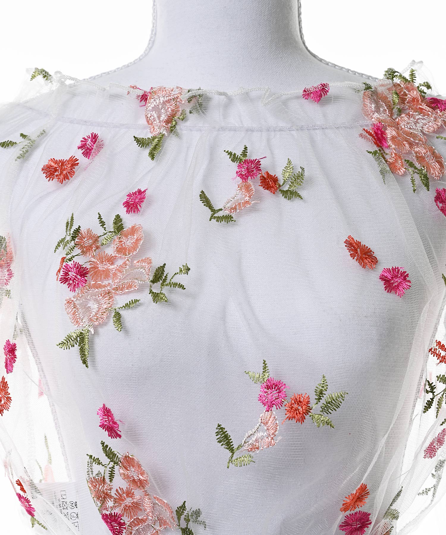 Narcissus 刺繍袖トップス Narcissusフラワーオフショルトップス