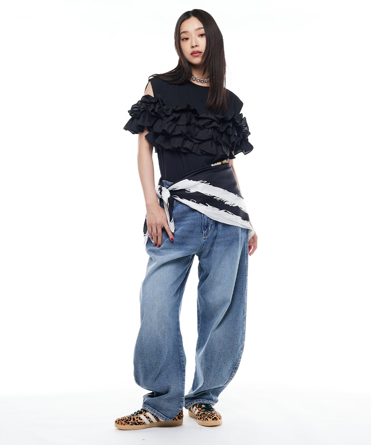 model：H163cm B78cm H84cm