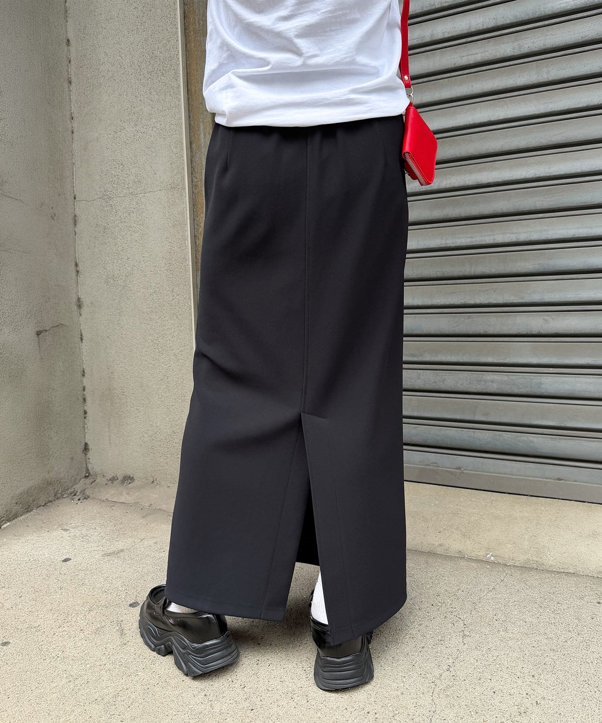 STAFF：HIRONA(163cm/骨格ナチュラル)