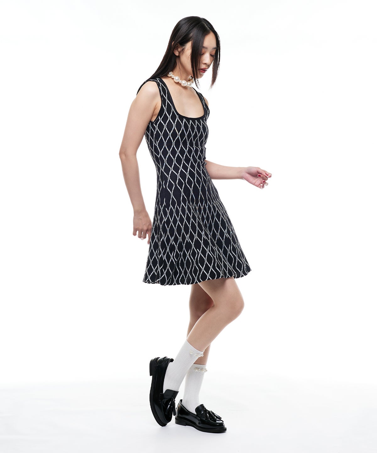 model：H163cm B78cm H84cm