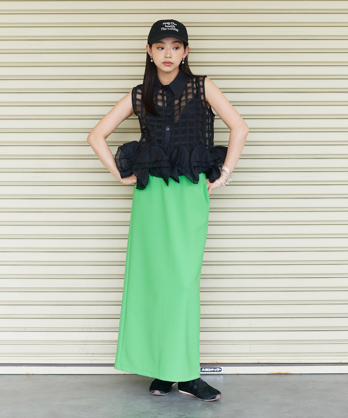 model：H163cm B78cm H84cm