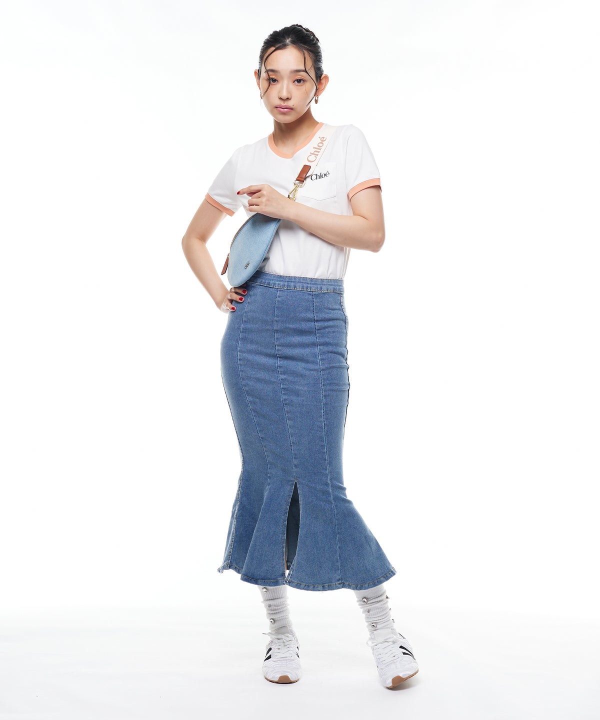model：H163cm B78cm H84cm
