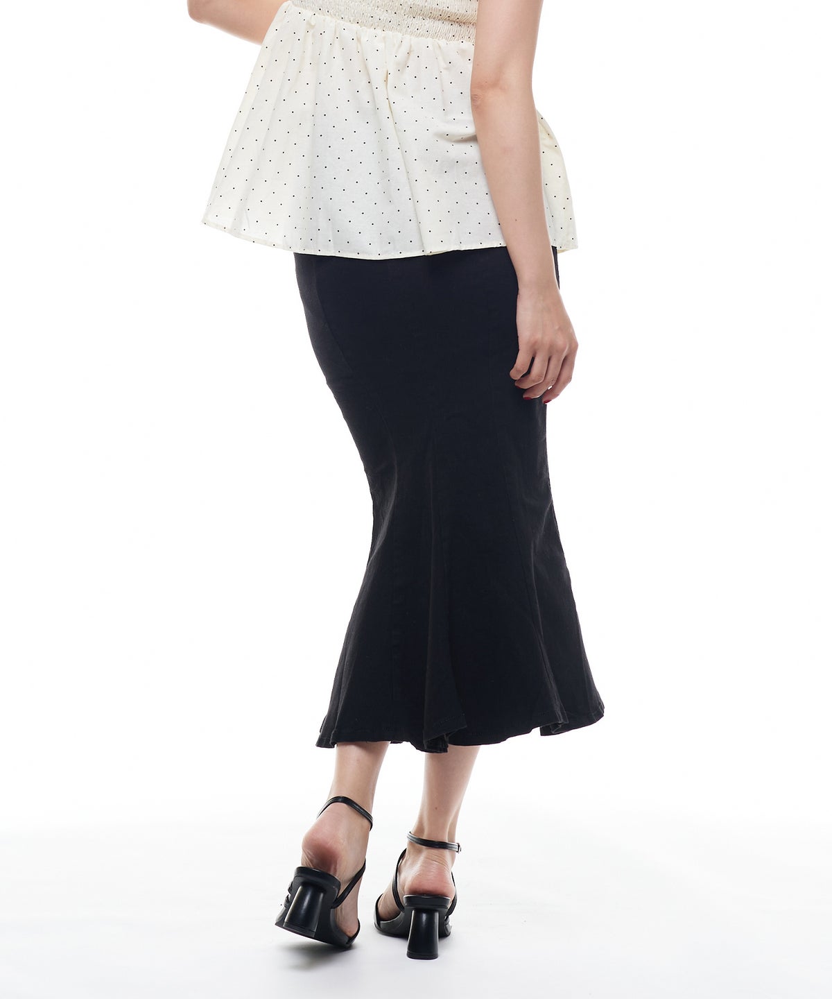 model：H163cm B78cm H84cm