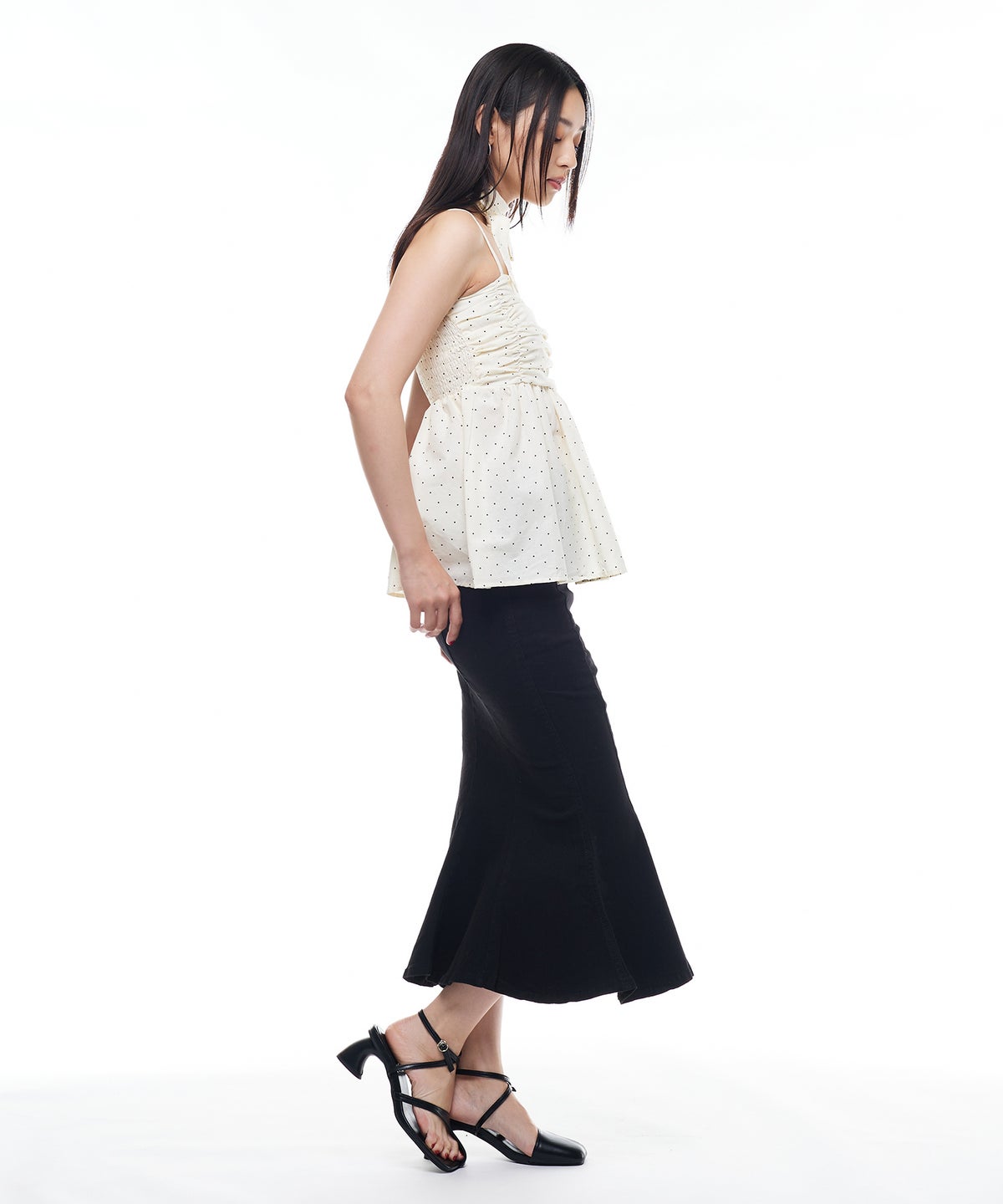 model：H163cm B78cm H84cm