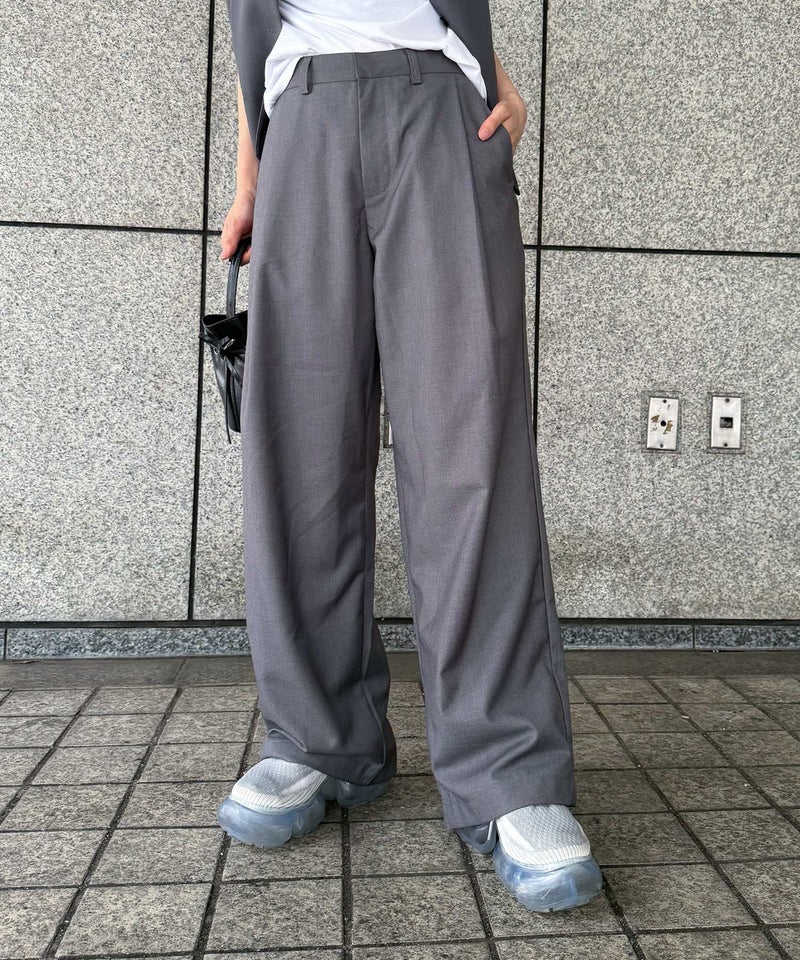 STAFF：HIRONA(163cm/骨格ナチュラル)