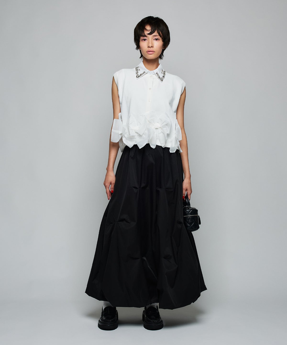 MODEL：H160cm B75cm H79cm