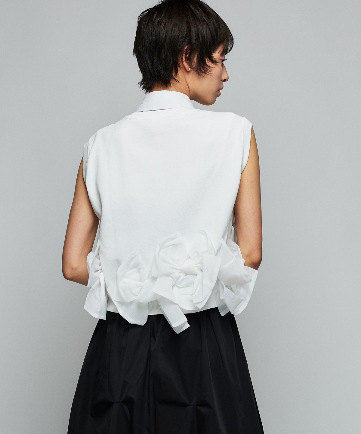 MODEL：H160cm B75cm H79cm