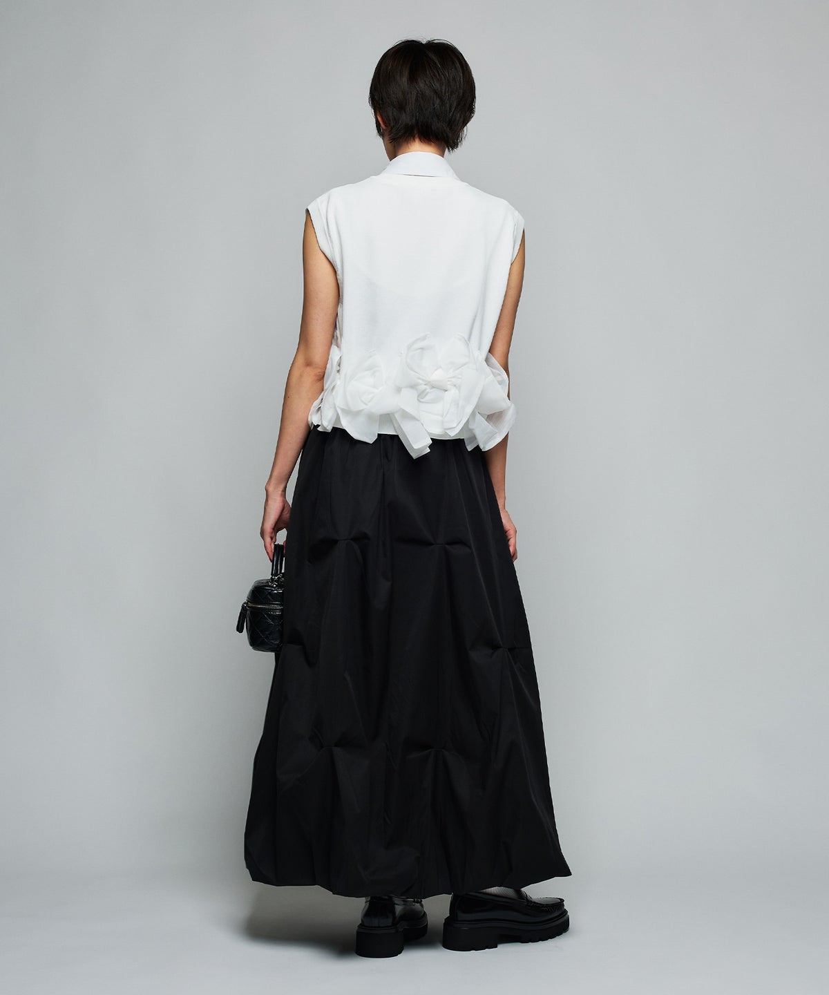 MODEL：H160cm B75cm H79cm