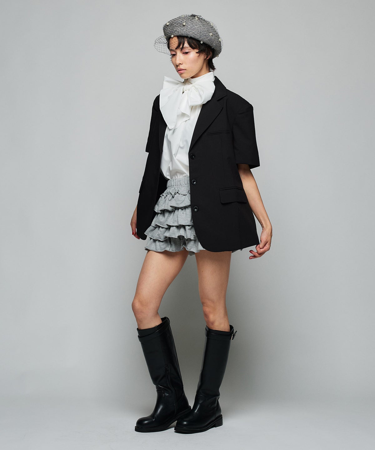 MODEL：H160cm B75cm H79cm