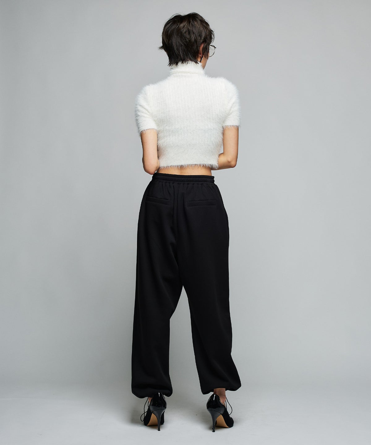 MODEL：H160cm B75cm H79cm