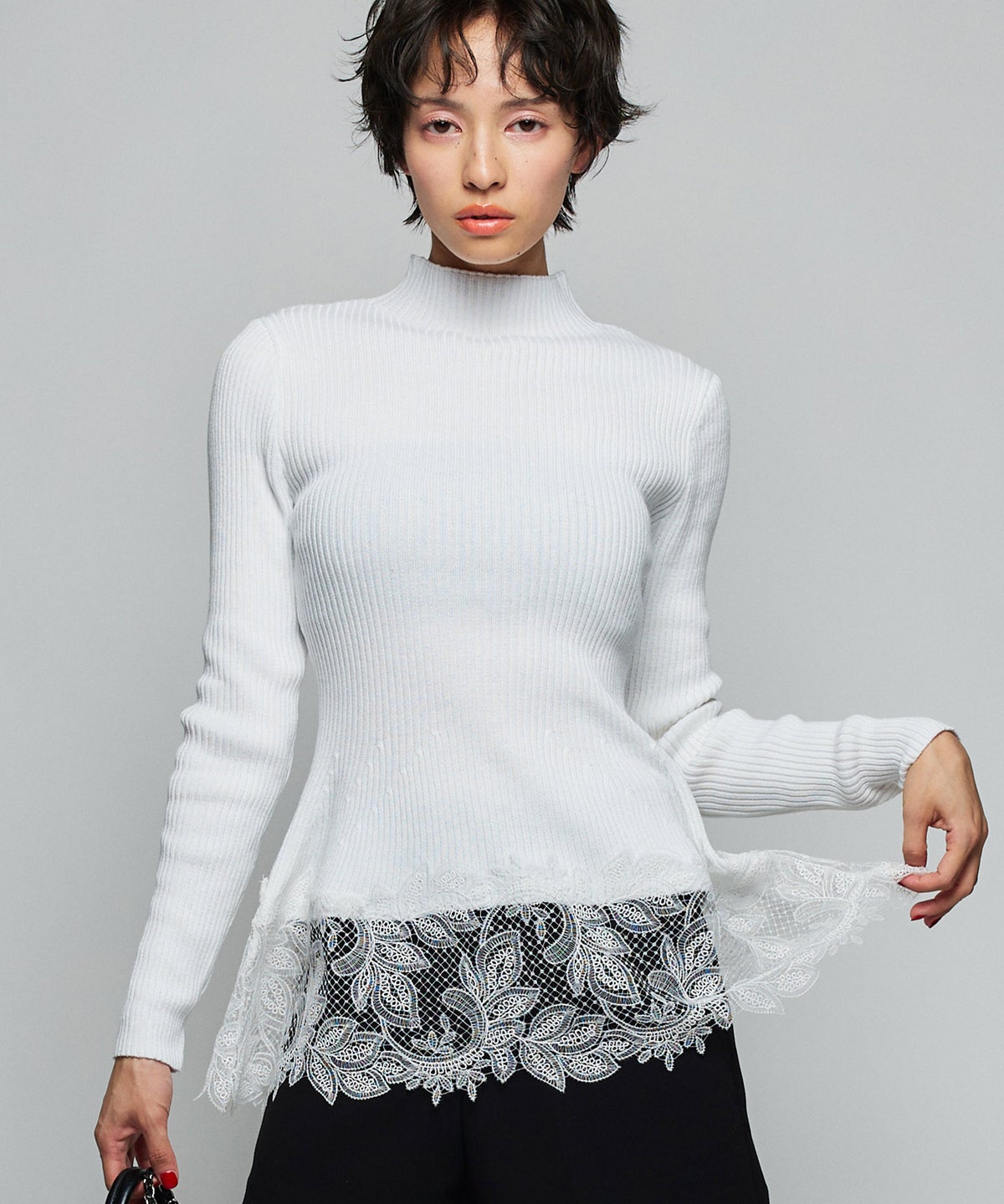MODEL：H160cm B75cm H79cm