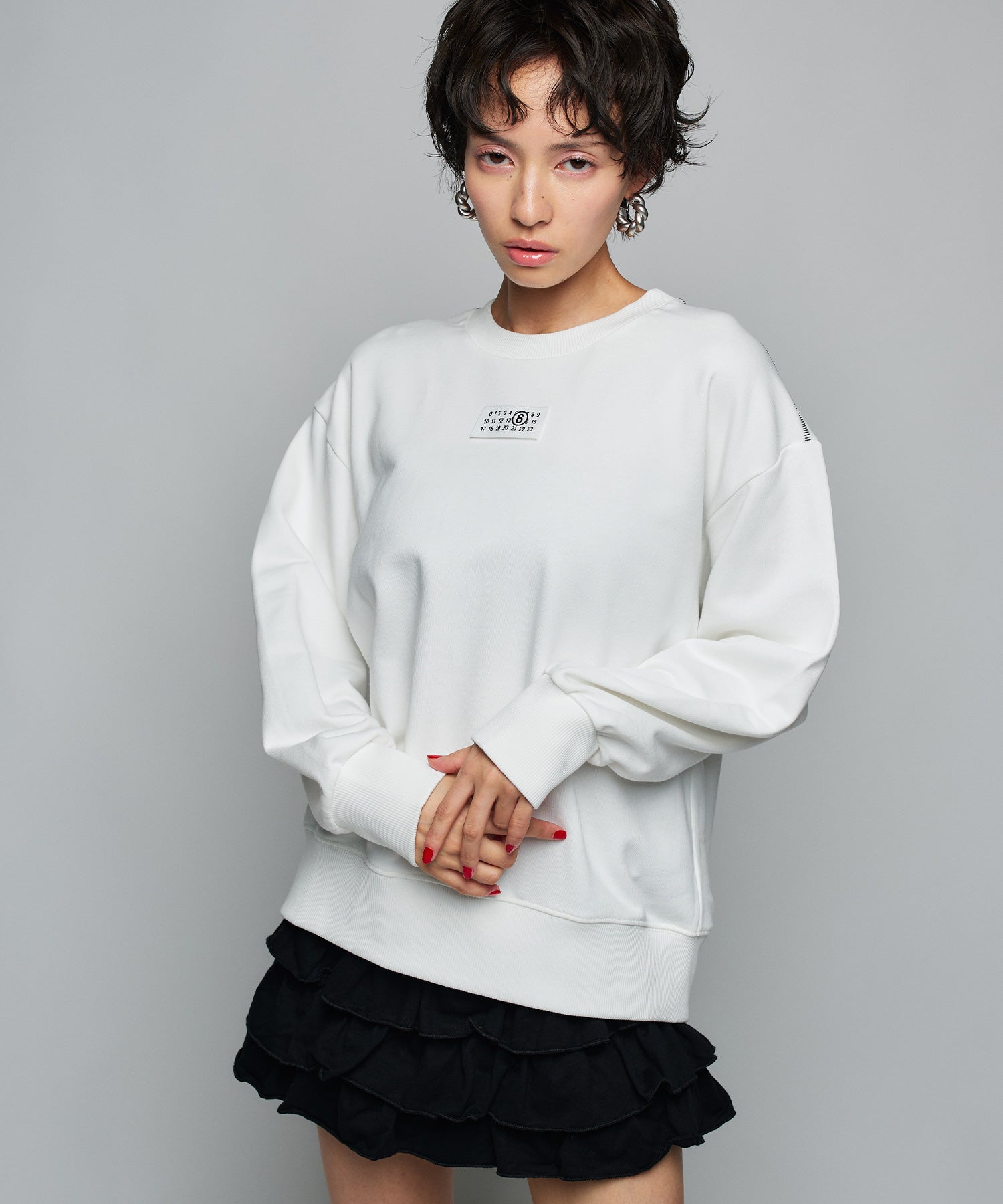 MM6 Maison Margiela KIDSナンバリングロゴスウェット | Narcissus WEB