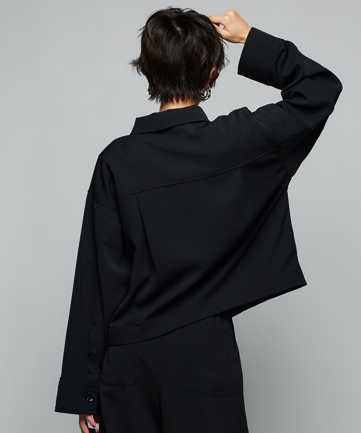MODEL：H160cm B75cm H79cm