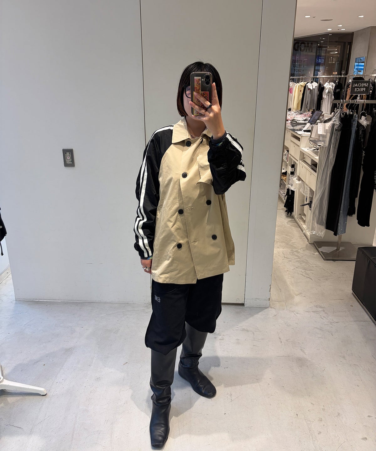 STAFF：FUWA（165cm/骨格ストレート）