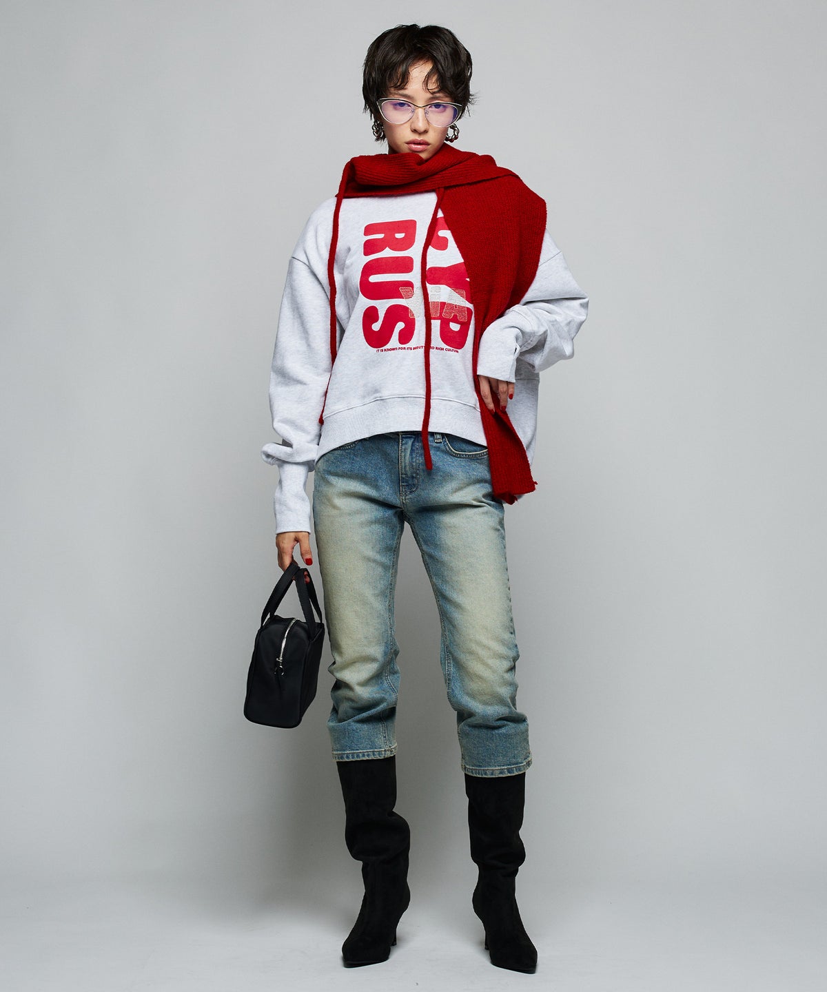 MODEL：H160cm B75cm H79cm