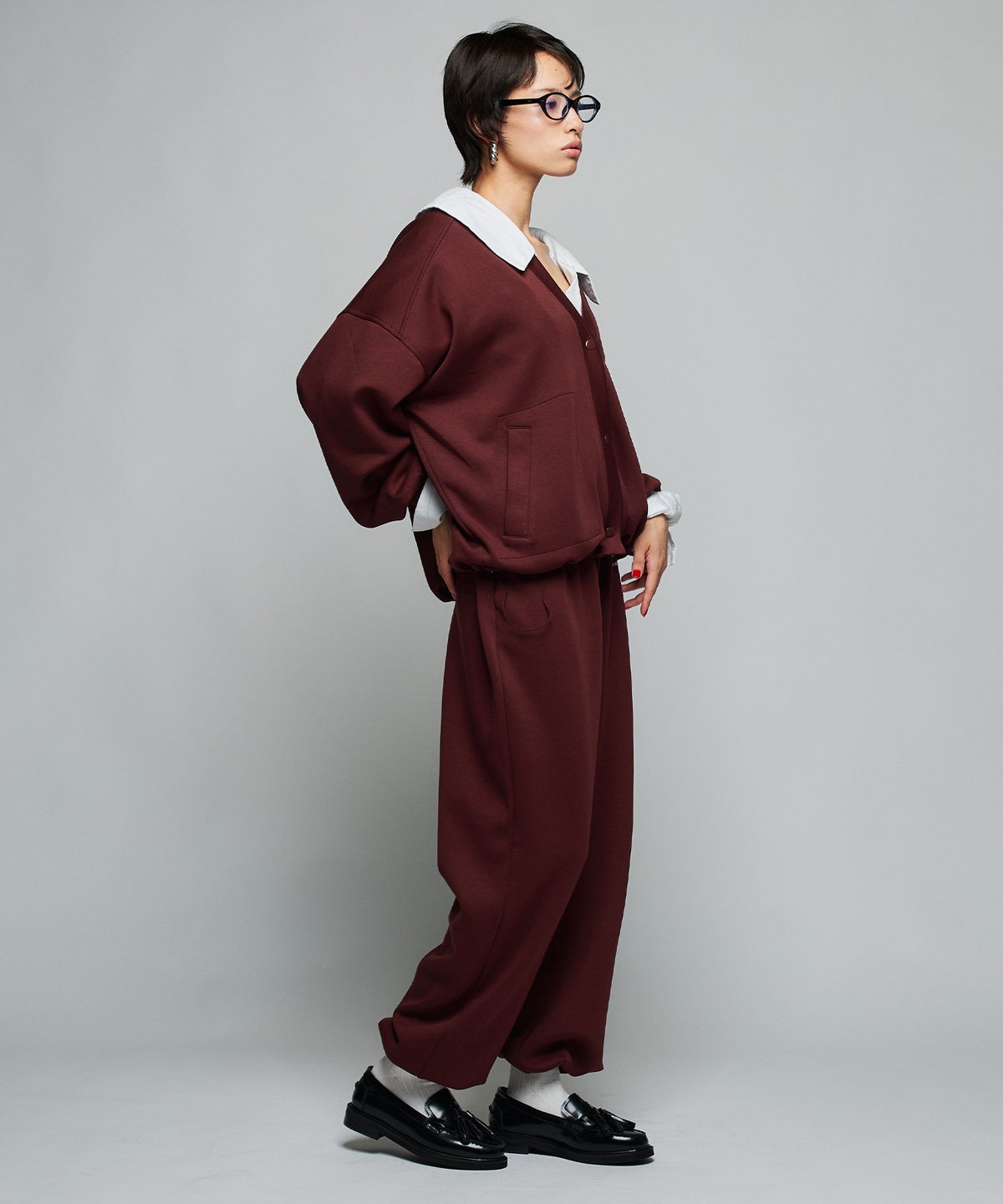 MODEL：H160cm B75cm H79cm