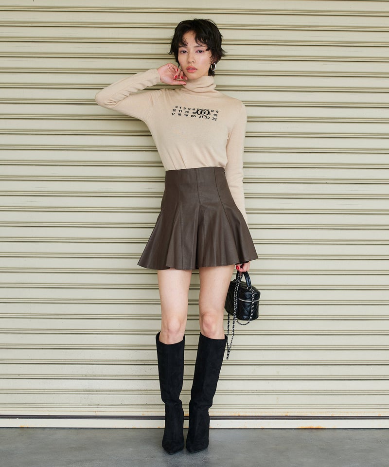 MODEL：H160cm B75cm H79cm