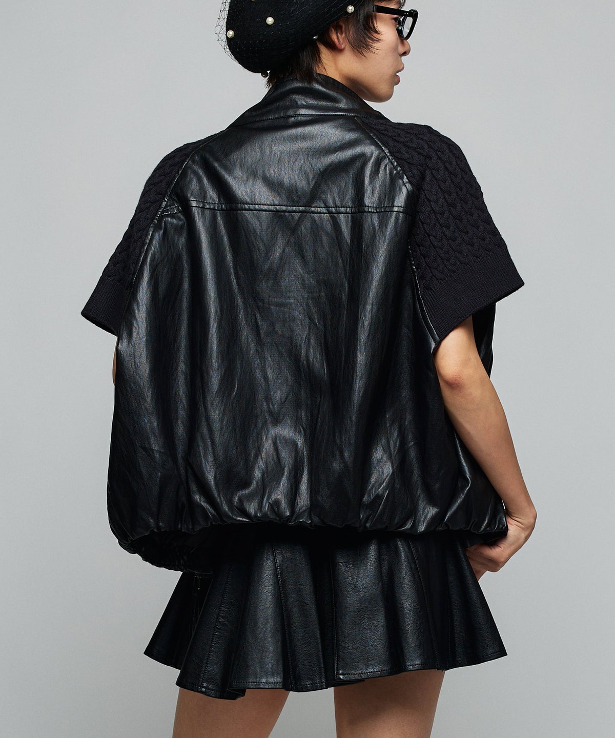 MODEL：H160cm B75cm H79cm