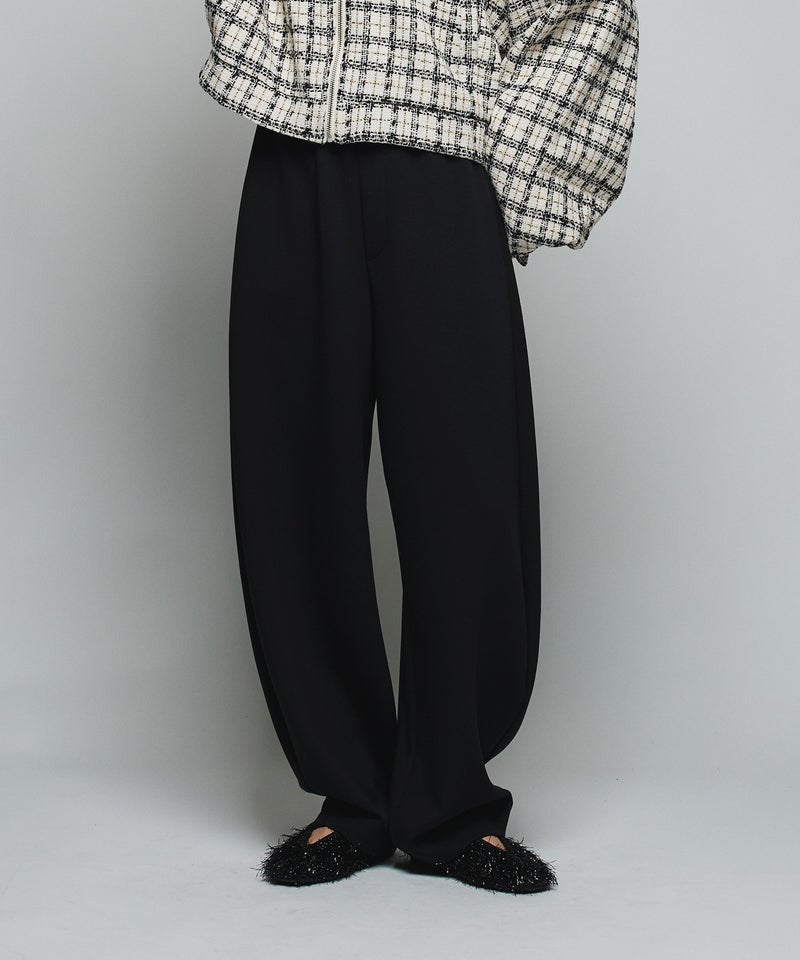 MODEL：H160cm B75cm H79cm