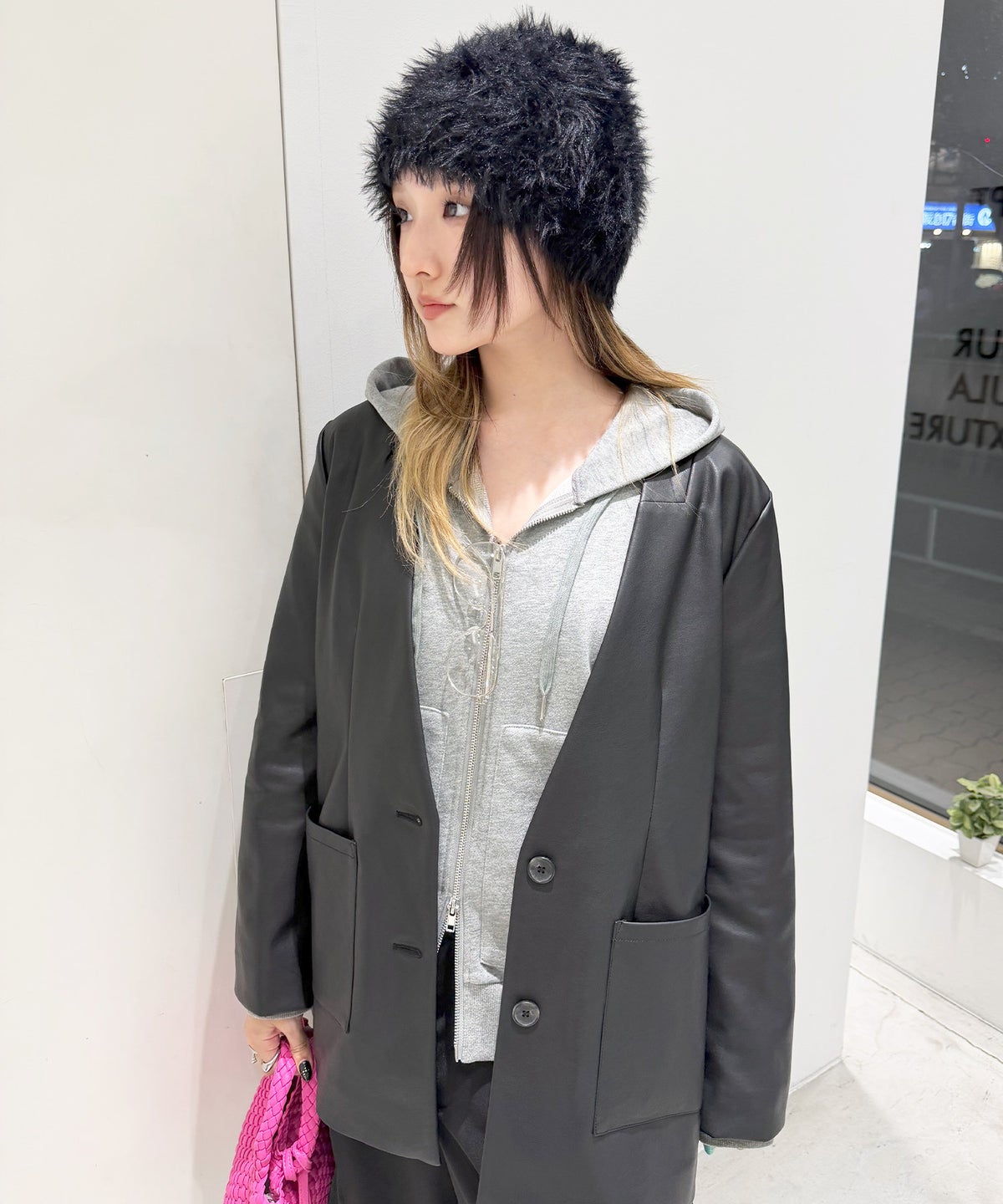 STAFF：HIRONA（163cm/骨格ナチュラル）