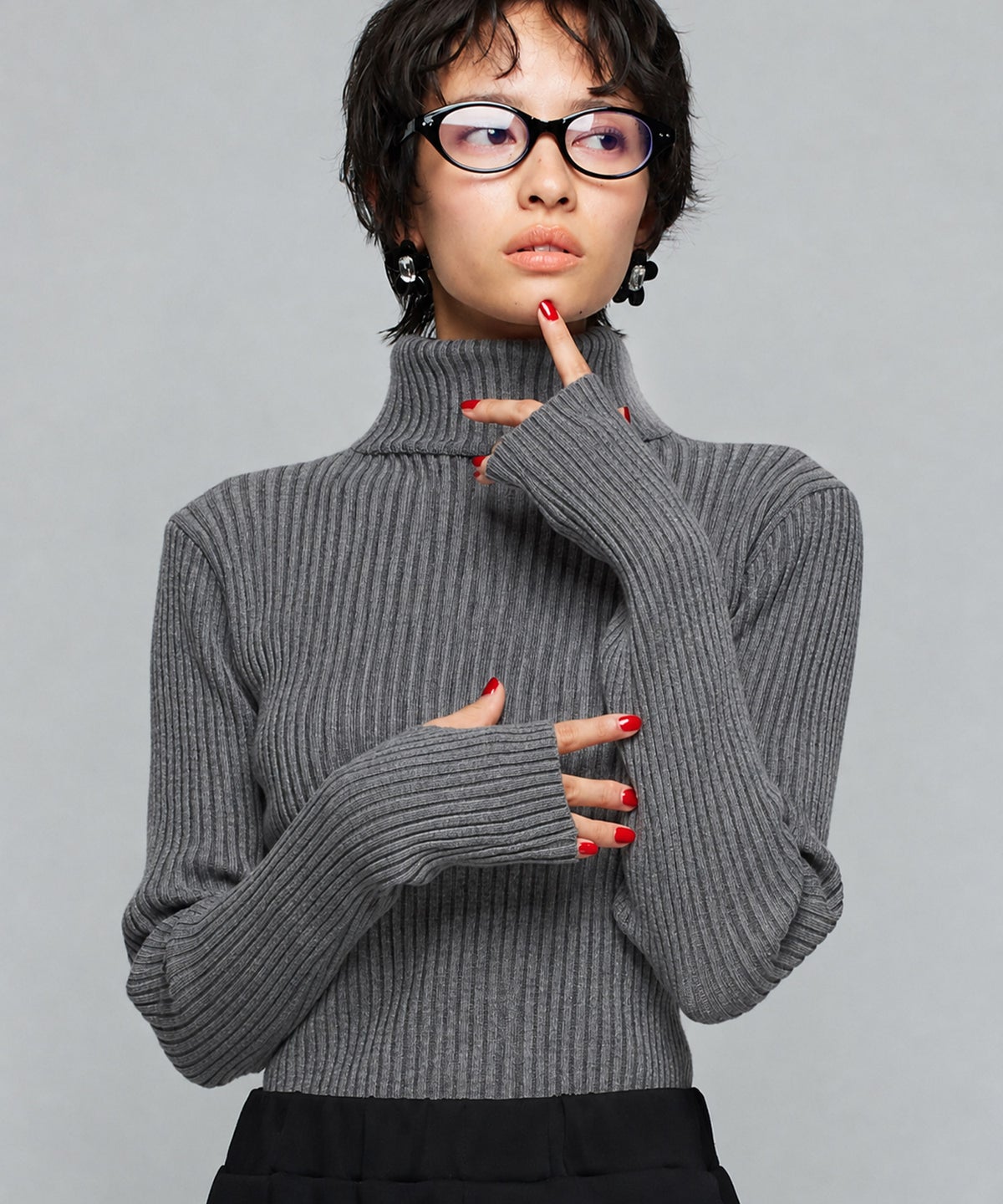 MODEL：H160cm B75cm H79cm