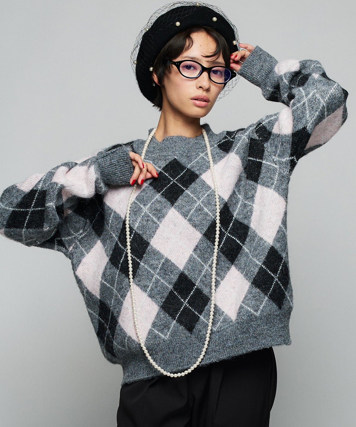 MODEL：H160cm B75cm H79cm